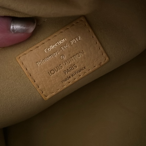 Louis Vuitton Denim taupe / yellow /olive east west bag - Picture 5 of 15